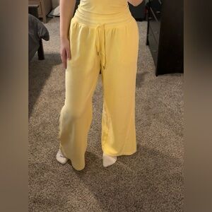 Aerie Soft Landing Ribbed Trouser in Yellow